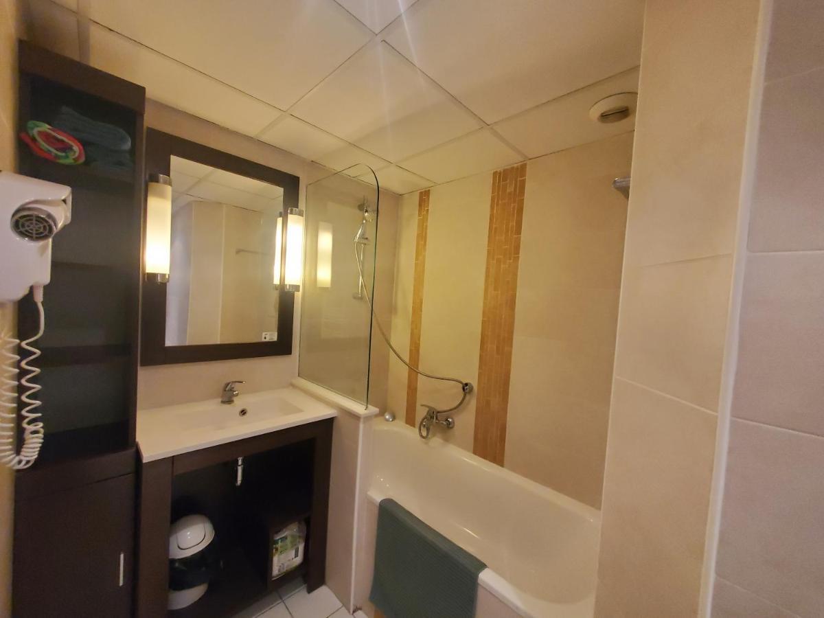 Cap Hermes Studio 31M2 Vue Port Climatise Piscine, Fréjus Eksteriør bilde