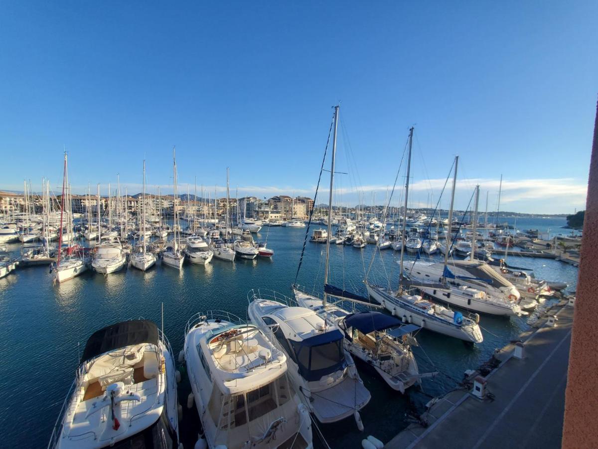 Cap Hermes Studio 31M2 Vue Port Climatise Piscine, Fréjus Eksteriør bilde